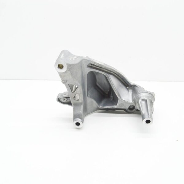 04L199207G - NEW VOLKSWAGEN CRAFTER FURGON SY ENGINE BRACKET RIGHT SIDE 04L199207G