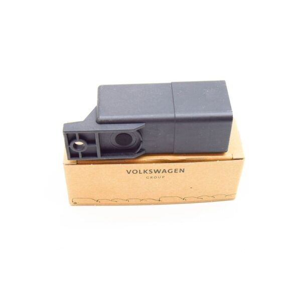 04L907281B - Volkswagen Crafter SZ spark plug control unit relay 04L907281B NEW ORIGINAL