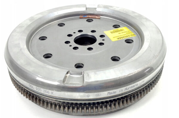 05L105266K - NEW VOLKSWAGEN ARTEON 3H7 DUAL MEASURE FLYWHEEL 05L105266K ORIGINAL