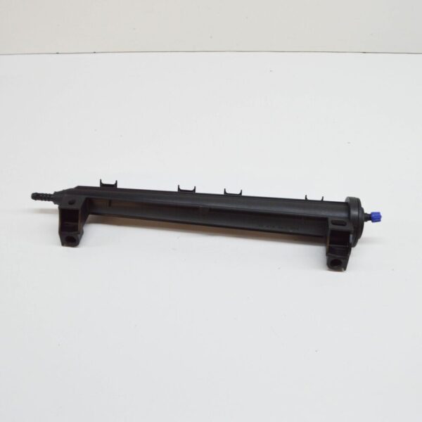 06A133317AS - NEW VOLKSWAGEN CADDY 2K MK3 FUEL RAIL 06A133317AS ORIGINAL