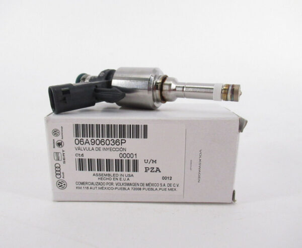 06A906036P - NEW VOLKSWAGEN GOLF 5G MK7 FUEL INJECTOR VALVE 06A906036P ORIGINAL