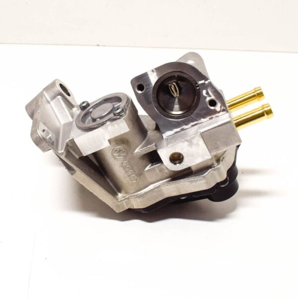 06F131503B - NEW VOLKSWAGEN GOLF MK5 EGR VALVE 06F131503B ORIGINAL