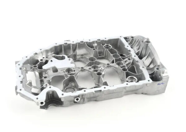 06K103603BC - NEW VOLKSWAGEN JETTA A6 MK6 UPPER ENGINE OIL SUMP 06K103603BC ORIGINAL