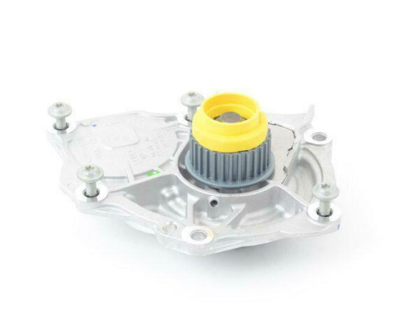 06K121011C - NEW VOLKSWAGEN BEETLE A5 ENGINE WATER PUMP 06K121011C ORIGINAL