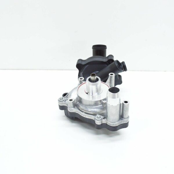 079121010D - NEW VOLKSWAGEN TOUAREG 7L WATER PUMP 079121010D OEM