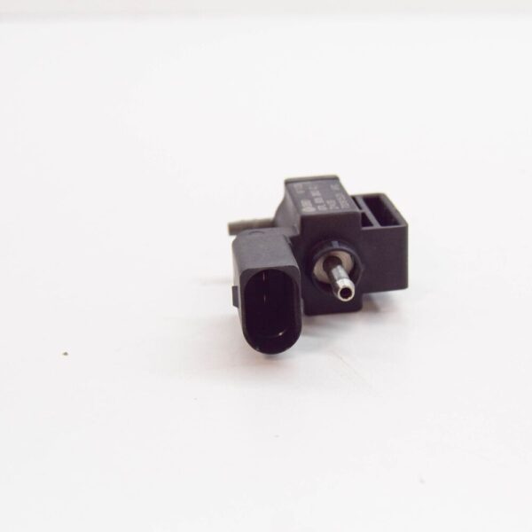 07L906283C - VW TRANSPORTER VI T6 SOLENOID VALVE 07L906283C NEW GENUINE