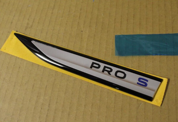 10A853689FXJW - New VW ID.3 E11 Front Left Fender Badge 10A853689FXJW