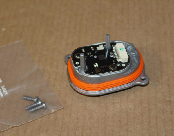 11A941479A - NEW VW ID.4 E21 FRONT RH UPPER DAY DRIVING LIGHT CONTROL UNIT 11A941479A