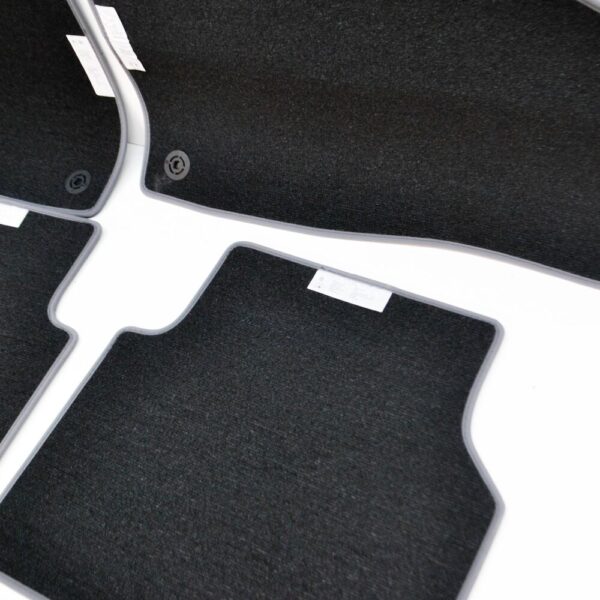 11B061270WGK - NEW VOLKSWAGEN ID.4 E21 FRONT AND REAR FLOOR MATS SET LHD 11B061270WGK