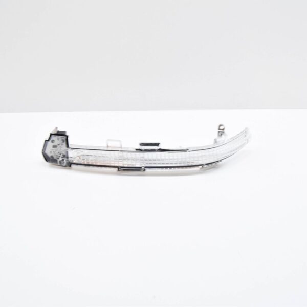 11B949102 - NEW VW ID.4 E21 FRONT RIGHT DOOR MIRROR TURN INDICATOR LHD 11B949102 ORIGINAL