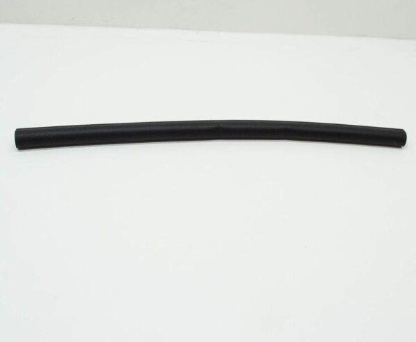 17A823707 - NEW VOLKSWAGEN JETTA MK7 FRONT LEFT BONNET HOOD SEAL 17A823707 ORIGINAL