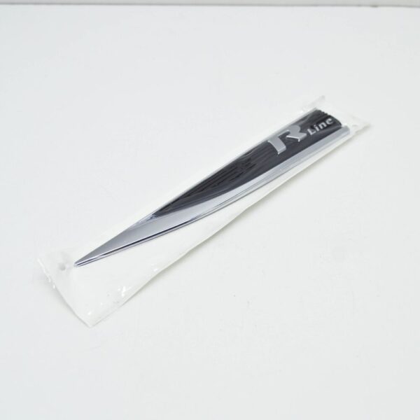 17A853688FDPJ - VW JETTA MK7 A7 Front Wing Left Manufacturer Badge 17A853688FDPJ NEW