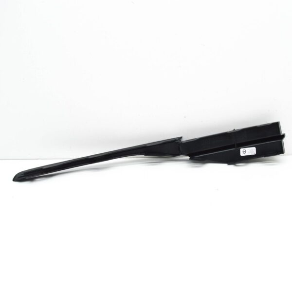 17A8543229B9 - NEW VOLKSWAGEN JETTA MK7 A7 FRONT BUMPER LOWER TRIM RIGHT 17A8543229B9