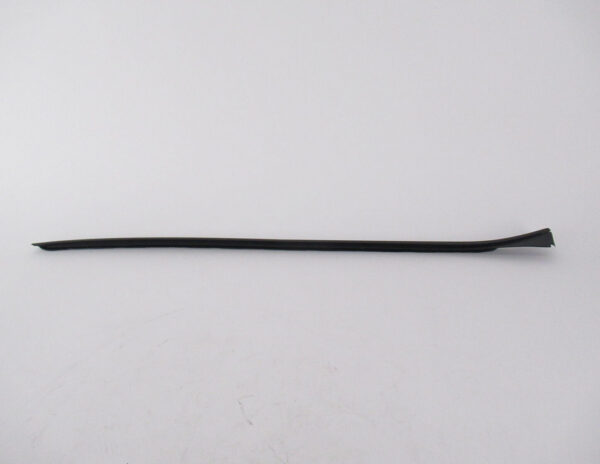 17A8543275AP - NEW VOLKSWAGEN JETTA A7 MK7 FRONT LEFT WINDSHIELD MOLDING 17A8543275AP