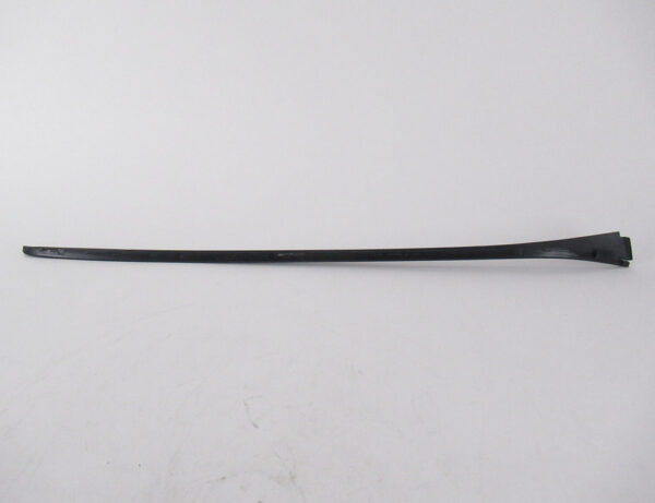 17A8543275AP - NEW VOLKSWAGEN JETTA A7 MK7 FRONT LEFT WINDSHIELD MOLDING 17A8543275AP