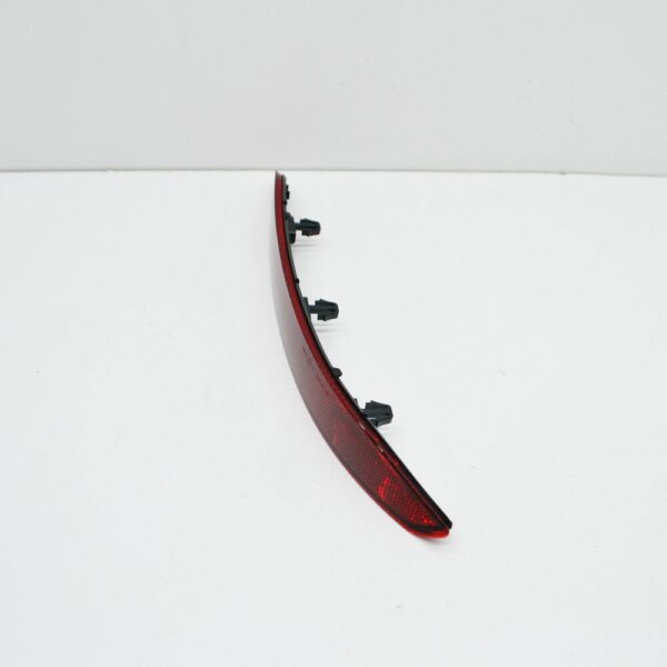17A945105 - NEW VOLKSWAGEN JETTA A7 MK7 REAR LEFT BUMPER REFLECTOR 17A945105