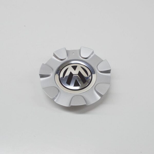 1C0601149R8Z8 - VOLKSWAGEN BEETLE Convertible 1Y7 Wheel Hub Cap Cover 1C0601149R8Z8 NEW GENUINE