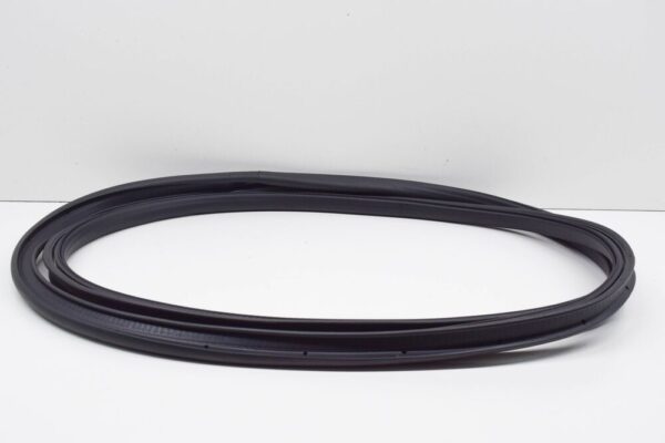 1C0827705Q - NEW VOLKSWAGEN BEETLE 9C REAR LID SEAL 1C0827705Q ORIGINAL