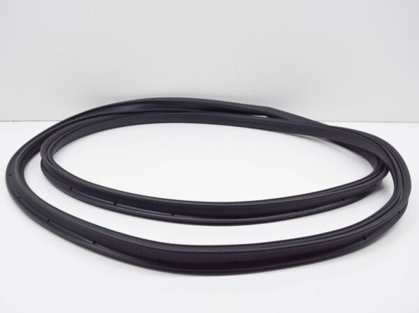 1C0827705Q - NEW VOLKSWAGEN BEETLE 9C REAR LID SEAL 1C0827705Q ORIGINAL