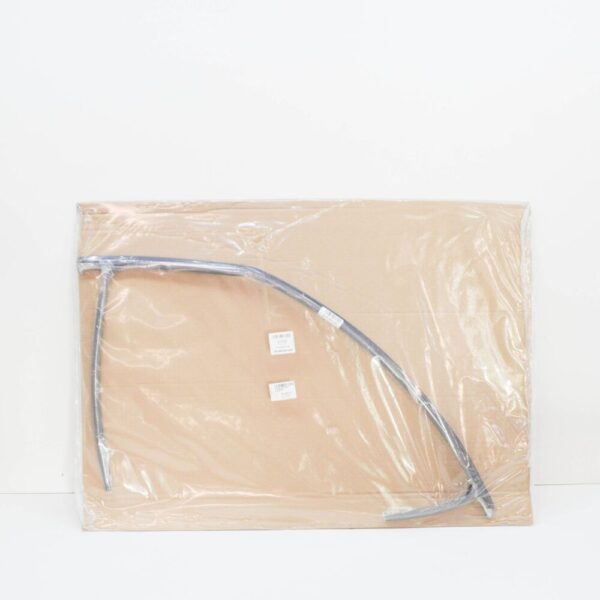 1C0837432EB41 - NEW VOLKSWAGEN BEETLE 1C FRONT RIGHT DOOR RUBBER SEAL 1C0837432EB41 ORIGINAL