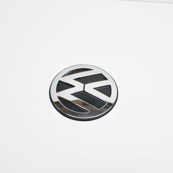 1C0853630MULM - NEW VOLKSWAGEN BEETLE CABRIO 1Y REAR LID BADGE 1C0853630MULM