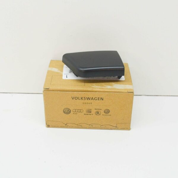 1C0858099C - NEW VOLKSWAGEN BEETLE 9C LEFT DASHBOARD COVER 1C0858099C2AQ