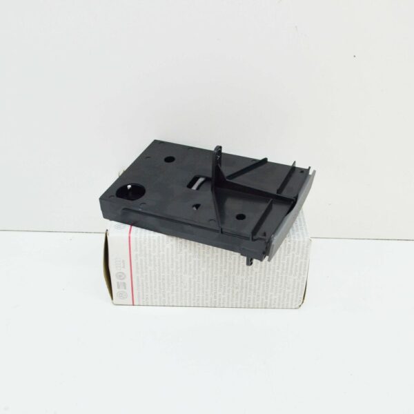 1C0862531L3SG - OEM VOLKSWAGEN BEETLE 9C REAR CUP HOLDER 1C0862531L3SG GENUINE