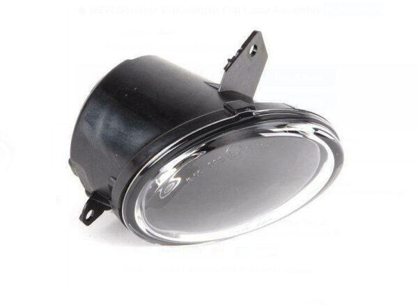 1C0941700E - NEW VOLKSWAGEN BEETLE 9C FRONT RIGHT HALOGEN FOG LIGHT 1C0941700E ORIGINAL