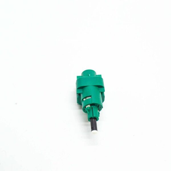 1C0945511A - OEM VW TRANSPORTER V BUS T5 BRAKE SWITCH LIGHT 1C0945511A RDW GENUINE