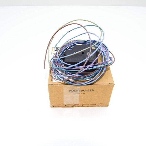 1EA915651C - NEW VW ID.3 E11 HIGH-VOLTAGE CHARGE PLUG LOCK SERVOMOTOR 1EA915651C ORIGINAL