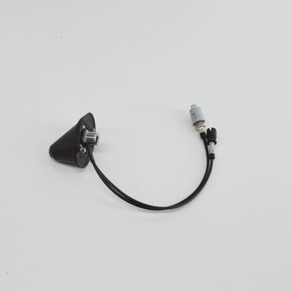 1J0035501B - NEW VOLKSWAGEN POLO 9N MK4 AERIAL BASE 1J0035501B ORIGINAL