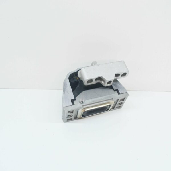 1J0199262CL - NEW VOLKSWAGEN GOLF MK4 RIGHT ENGINE MOUNT 1J0199262CL