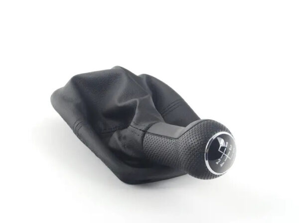 1J0711113FEU - NEW VW GOLF MK4 GEAR SHIFT BUTTON WITH BOAT 1J0711113FIRE ORIGINAL