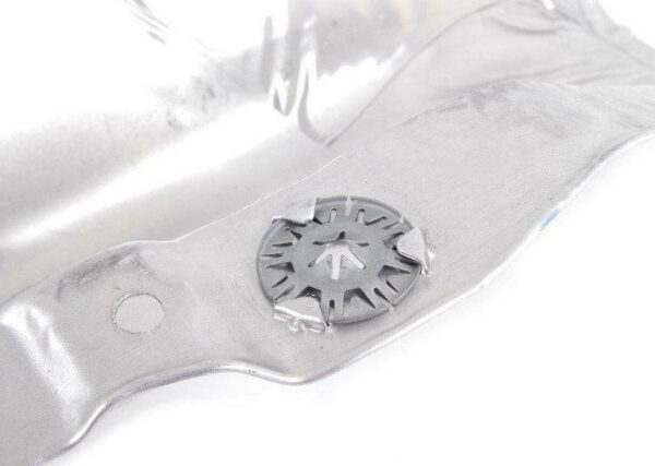 1J0803311J - NEW VOLKSWAGEN BEETLE 9C FRONT FLOOR TUNNEL HEAT SHIELD 1J0803311J ORIGINAL