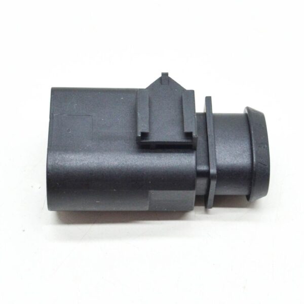 1J0973814 - NEW VOLKSWAGEN AMAROK 2H 8 PIN FLAT CONTACT HOUSING 1J0973814 ORIGINAL