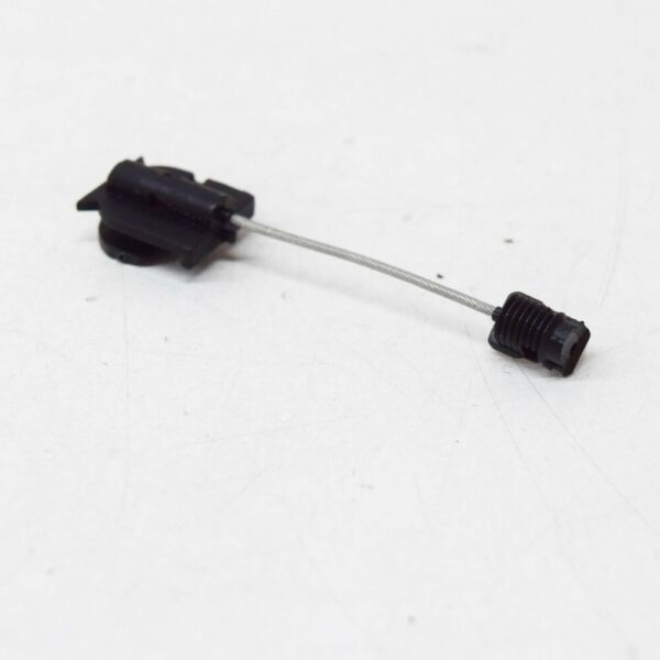 1J3837069B - NEW VOLKSWAGEN GOLF MK4 FRONT DOOR LOCK CABLE WITH CLIP 1J3837069B