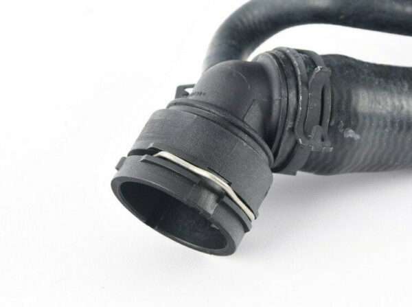 1K0122101FD - NEW VOLKSWAGEN GOLF MK6 UPPER FEED RADIATOR COOLANT HOSE 1K0122101FD ORIGINAL
