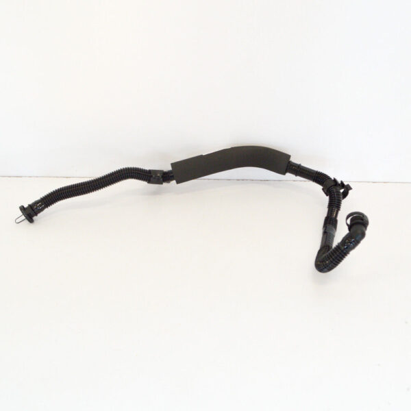 1K0131128D - NEW VOLKSWAGEN JETTA MK5 EMISSION CONNECTION HOSE 1K0131128D 2.0 PETROL ORIGINAL