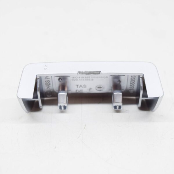 1K0419685M - Volkswagen PASSAT B6 Steering Wheel Badge 1K0419685M44U NEW GENUINE