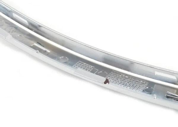 1K08072432ZZ - NEW VW JETTA A5 FRONT BUMPER LEFT CHROME DECORATIVE STRIP 1K08072432ZZ ORIGINAL