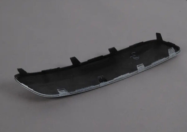 1K0807717BGRU - NEW VW JETTA III 1K MK3 FRONT LEFT BUMPER MOLDING 1K0807717BGRU ORIGINAL