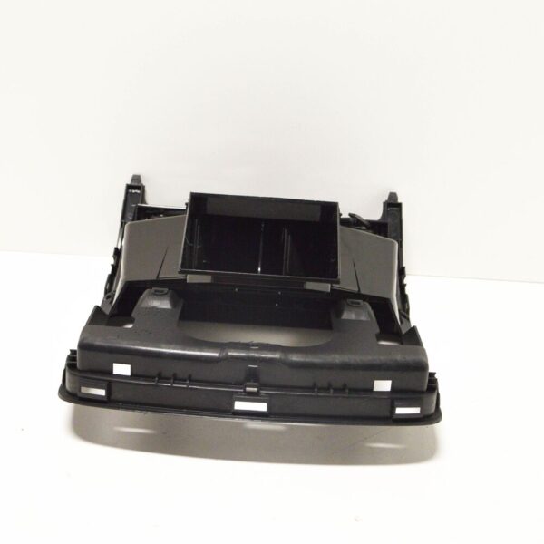 1K0819728H1QB - Volkswagen Jetta MK5 Dashboard Center Air Vent 1K0819728H1QB New
