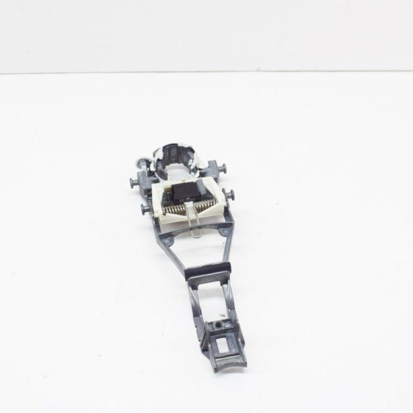 1K0837886A - NEW VW JETTA A5 FRONT RIGHT DOOR HANDLE LOCK CYLINDER SUPPORT 1K0837886A OEM