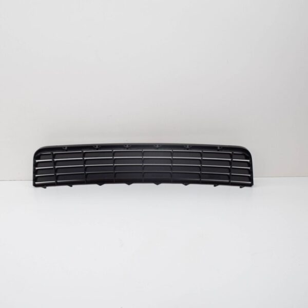 1K0853677 - Volkswagen GOLF MK5 Front Bumper Center Vent Grille 1K08536779B9 NEW GENUINE