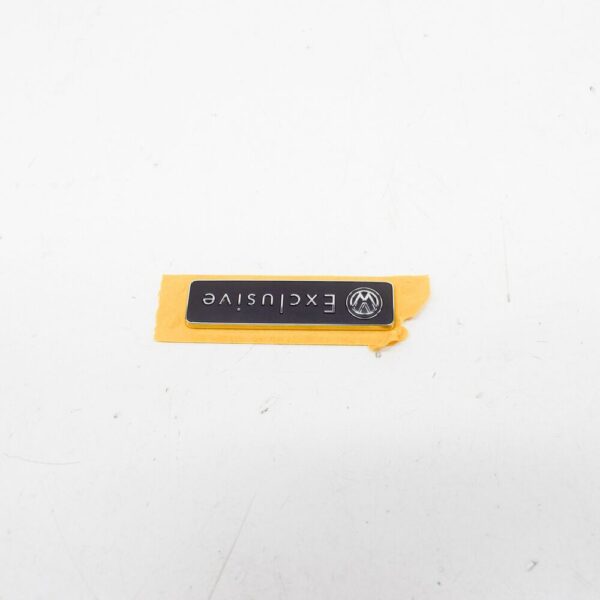 1K0853688F739 - NEW VOLKSWAGEN TOUAREG 7L TRUNK LID EXCLUSIVE BADGE EMBLEM 1K0853688F739