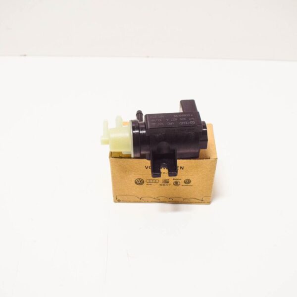 1K0906627A - NEW VW BEETLE 5C1 BOOST PRESSURE SOLENOID VALVE 1K0906627A 2.0 PETROL ORIGINAL