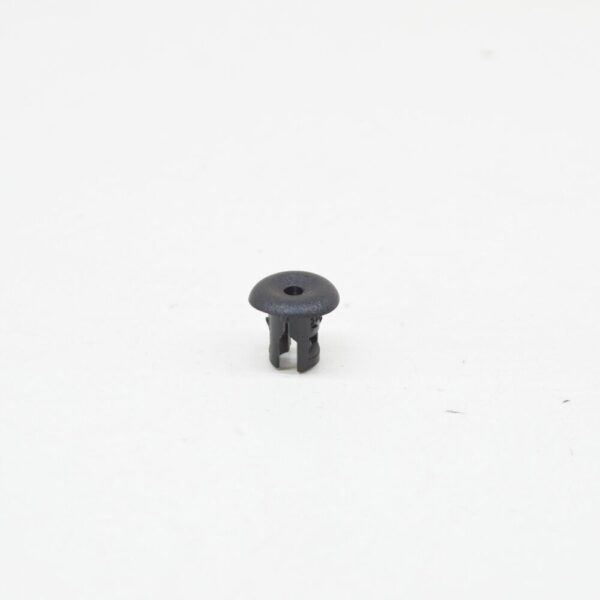 1K0919242A - NEW VOLKSWAGEN TOUAREG 7P FRONT DOOR BUTTON SLEEVE 1K0919242A82V ORIGINAL