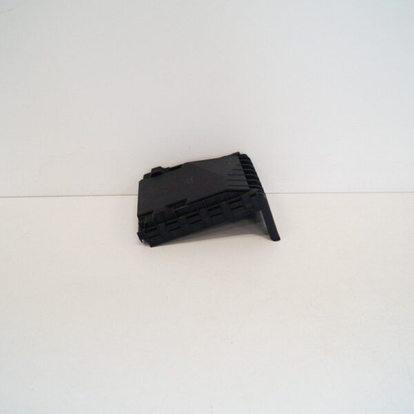 1K0937132F - Volkswagen Golf MK5 1K fuse box cover 1K0937132F REAL NEW