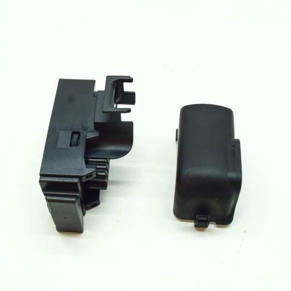 1K0973213 - NEW VOLKSWAGEN ARTEON 3H7 25 PIN FLAT CONTACT HOUSING 1K0973213 ORIGINAL