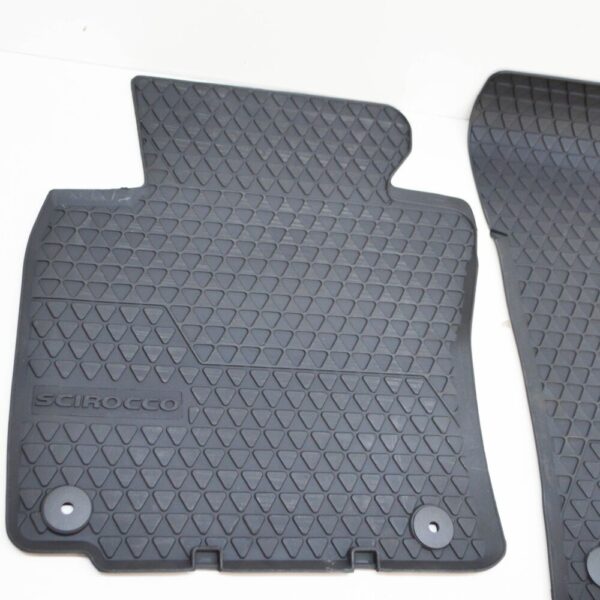 1K1061541041 - NEW VW SCIROCCO MK3 FRONT FLOOR MAT SET LHD 1K1061541041